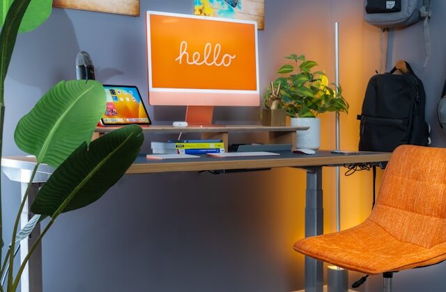 Teknion Sit-Stand Desks (Qty: 10)